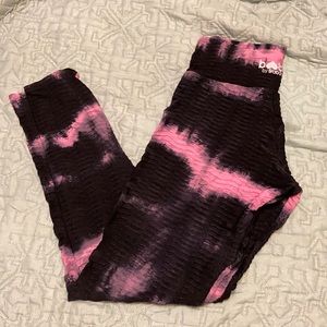 Booty by brabants pink tie dye leggings